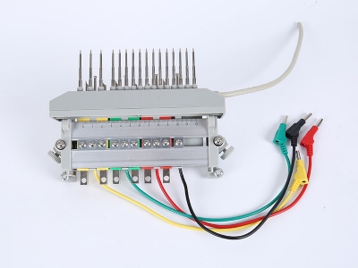 HH2018B三相鋁合金下出線(xiàn)表座帶輔助端子（6滑塊,165孔距，M8螺桿）
